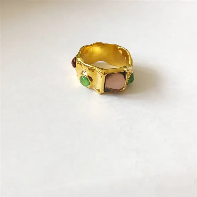 Baroque Vintage Gold-Plated Crystal Ring